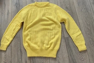 Ladies Vintage Hand knitted Lemon Jumper Circa 1980s Unworn Size 12 - Picture 1 of 7
