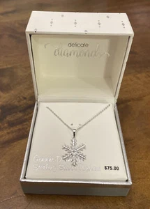 Sterling Silver Delicate Diamonds Snowflake Holiday 18” Necklace Pendant Charm - Picture 1 of 7
