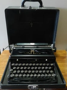 Macchina da scrivere Royal "O" 1939 numero di serie 0-833146 funzionante - Foto 1 di 10