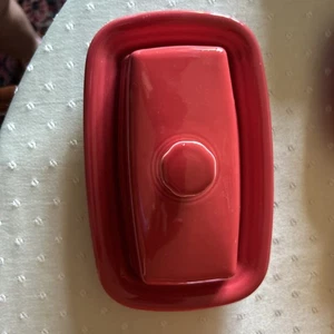 New FiestaWare Ceramic Covered Butter Dish Scarlet / Red X-Large - Picture 1 of 4