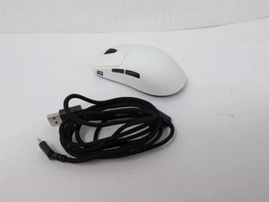 *MISSING WIRELESS DONGLE* ENDGAME GEAR OP1w 4k Gaming Mouse - White - Picture 1 of 6