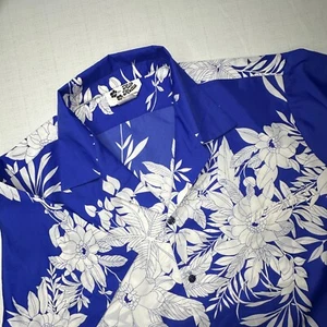 Hilo Hattie Blue and White Hawaiian Floral Men's Short Sleeve Shirt- Size 2XL - Picture 1 of 6