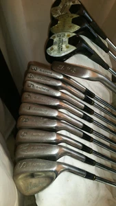 Slazenger S.Ballesteros Full Club Set 3/SW, Woods, Putter & Caddy - RH - Picture 1 of 10