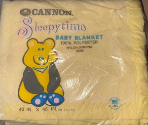 Coperta culla vintage cannone bambino giallo acrilico 40x45 bordo nylon USA NOS - Foto 1 di 2
