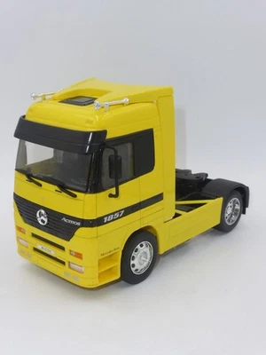 NewRay 1:32 Mercedes-Benz Actros 1857 Diecast Truck (E) - Image 1 of 4