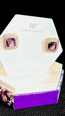 Anillo Bomba Fiesta Febrero Sorprendente Tachuela ER55474 Hermosos Pendientes Amatista Circonita Foto 1 de 4