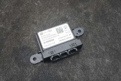 Módulo de control de ayuda de estacionamiento con asistencia de estacionamiento para conductores ECU 23444866 OEM GMC Yukon 2015 Foto 1 de 4