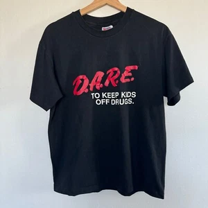 Vintage 80s Dare To Keep Kids Off Drugs T-Shirt Herren M/L Single Stitch USA Tee - Bild 1 von 7