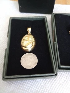 14 kt mother & Child Pendant - Picture 1 of 2