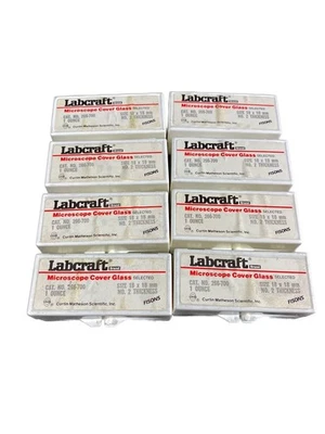 LABCRAFT Glass Microscope Covers 18x18mm Squares No.2 Thickness 266-700(8oz/cs) - Image 1 of 4