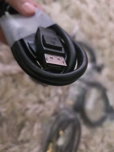 DisplayPort Cable Bundle -New - Picture 1 of 3