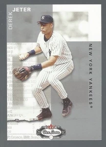 Derek Jeter 2002 Fleer Box Score Classic Miniatures 1049/2950 Card# 1 - Picture 1 of 4