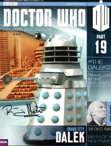 Doctor Who Figurine Magazine Issue 19 - Signed by RICHARD MARTIN - Imagen 1 de 1