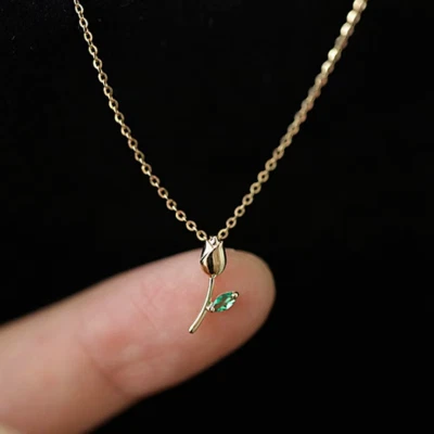0.10 CT Marquise Lab Created Emerald Tulip Flower Pendant 14K Yellow Gold Plated - Image 1 of 4