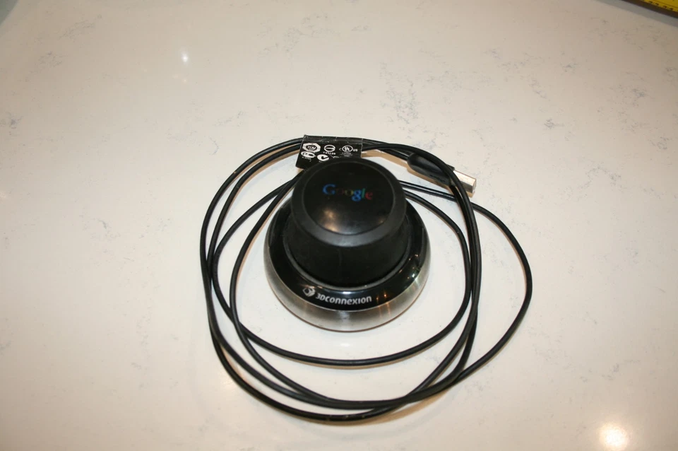 Ratón espacial conexión 3D Google Earth Team Foto 1 de 3