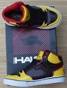 TONY HAWK "THCRUZBLACK" RAGAZZO SUPPORTO COLLETTO TAVOLA TIPO SCARPA SPORTIVA LISTA $60 - Foto 1 di 1