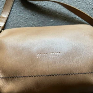 MIU MIU 90s Vintage Frame Purse Shoulder Bag Beige Leather Preowned GUC Rare - Picture 1 of 5