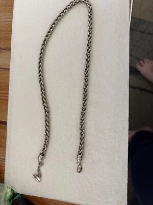 collar chaps Foto 1 de 2