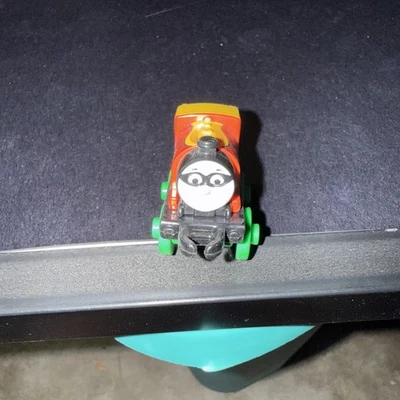 Thomas & Friends MINIS DC Super Friends Percy As Robin (2016) - Imagem 1 de 4