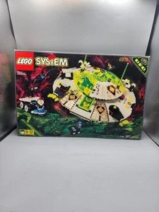 LEGO Space UFO Alien Avenger (6975) W/instructions And 4 Figures. - Picture 1 of 19