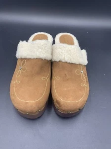 american eagle womens clogs size 3 - Picture 1 of 5
