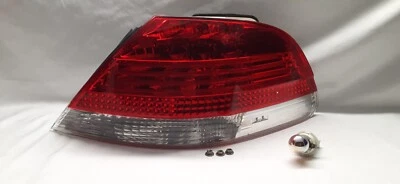 BMW 750i Alpina B7 760Li serie 7 2006-2008 luz trasera de pasajero genuina BMW Foto 1 de 4