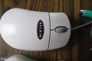 Rare Vintage Belkin 2 Button PS/2 Mouse model F8E204 - Picture 1 of 4