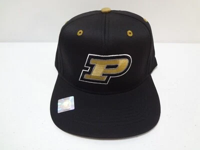 De colección NCAA Purdue Boilermakers LOGOTIPO Sombrero Snapback Cautivador Tocado NUEVO NUEVO SIN ETIQUETAS Foto 1 de 4