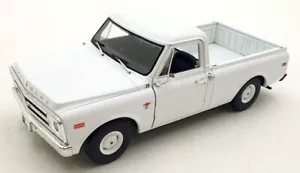Greenlight 1/24 Scale Diecast 84192 - 1968 Chevrolet C-10 Starsky & Hutch - Picture 1 of 5