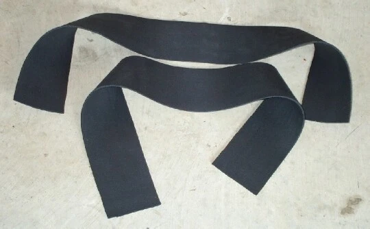 Conjunto de acolchoamento Triumph TR2-3B traseiro Wheelarch MCY115 - Imagem 1 de 1