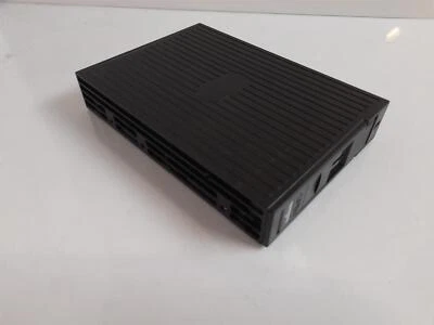 StarTech.com 2.5' SAS/SATA to 3.5' SATA HDD Hard Drive Converter 25SATSAS35 - Image 1 of 4