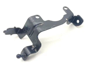 AUDI 3.2L Air Intake Throttle Body Bracket Support Mount OEM #06E133947E - Imagen 1 de 5