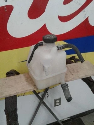 Coolant Reservoir Fits 12-15 CAPTIVA SPORT 81177 - Imagem 1 de 4