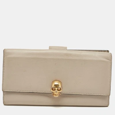 Cartera Continental Alexander McQueen Cuero Gris Calavera Foto 1 de 4
