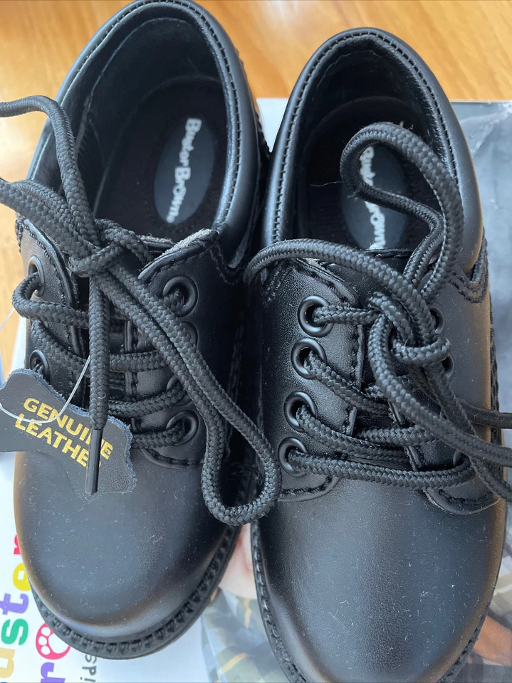 Zapato de vestir Buster marrón de cuero Oxford negro con cordones para niños nuevo en caja talla 10,5 Foto 1 de 4