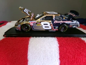 DALE GAINHARDT JR 1/24 SCALE 24KT GOLD 2005 MLB RFO ONLY 204 MADE BRAND NEW!!!!! - Bild 1 von 10