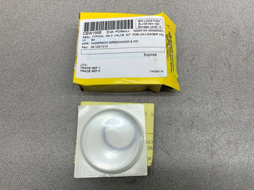 NUEVO EN CAJA ANDERSON GREENWOOD & CO. KIT VÁLVULAS 06.1237.013 Foto 1 de 4