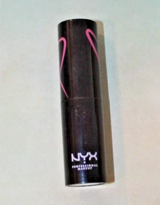 NYX Shout Loud Satin Lippenstift, SLS07 IN LOVE - Bild 1 von 4