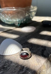 Red Garnet Solid 925 Sterling Silver Ring size 6 - Picture 1 of 5