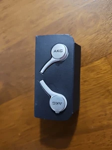 Auriculares OEM SAMSUNG S10 EO-IG955 AKG 3,5 mm blancos  - Imagen 1 de 3