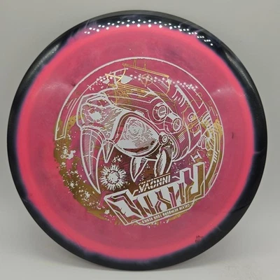Innova Halo Star Beast Misprint Tour Series Pink/Black 173-5g 10/5/-2/2 - Image 1 of 3