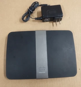 Cisco Linksys E4200 router dual band N, 4x LAN, 1x WAN - Foto 1 di 4