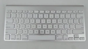 GENUINE APPLE A1314 KEYBOARD WIRELESS BLUETOOTH - Picture 1 of 7