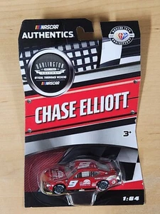2023 Darlington Wave Chase Elliott Llumar Throwback 1/64 NASCAR Authentics