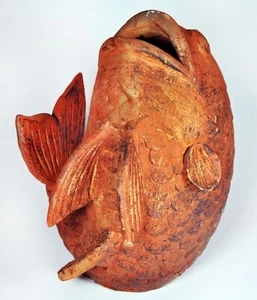 Jarrón vintage de terracota de 9" con escultura de peces koi cultura asiática años 60 hecho a mano - Imagen 1 de 11