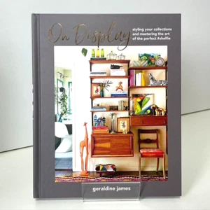 On Display Styling Your Collections & Mastering The Art Of The Perfect #Shelfie - Bild 1 von 6