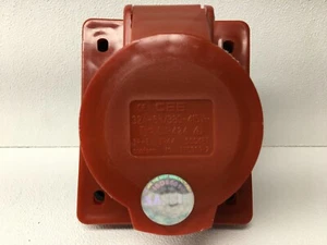 New! CEE 32A 6h/380-415V Weather Proof Socket IEC309-2 (#7041) - Picture 1 of 6