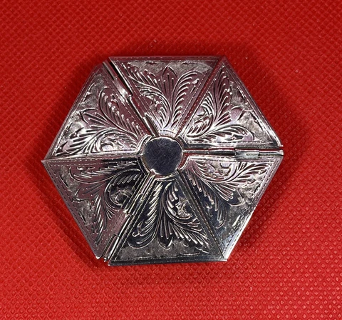 Vintage England Ari D Norman Sterling Silver Pill Box 6 Compartments Size 2.50” Cover