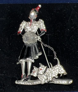 Staret Trembler Pin Lady Walking Dogs Enameled with Rhinestones Unsigned 1940s - Picture 1 of 23