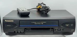 Panasonic VCR/VHS Modelo #PV-V4522 -4 Cabezales Hi-Fi Estéreo Omnivisión con Control Remoto Probado - Imagen 1 de 6